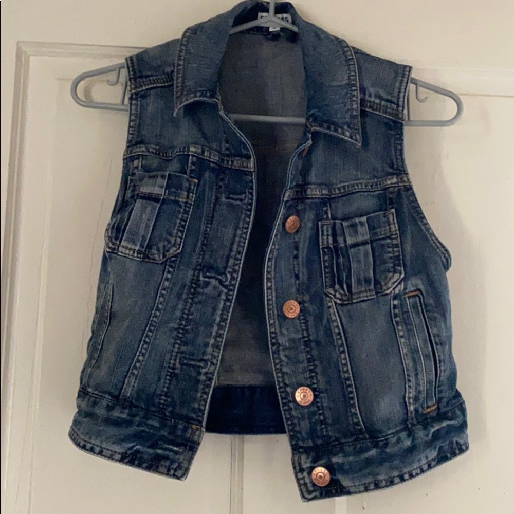 Jean Sleeveless Jacket